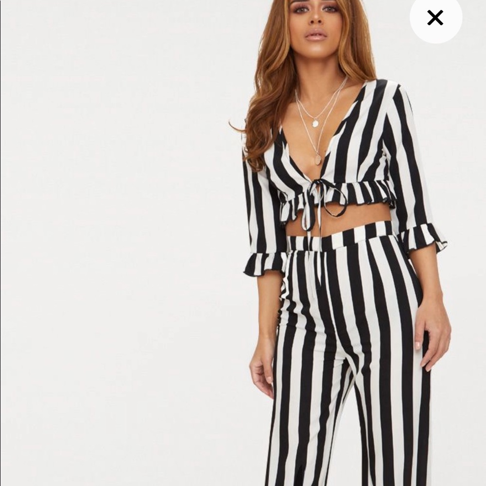 Wide legged black/white striped pants NEVER WORN